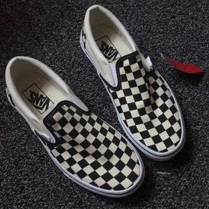 Brand new vans checkered flats